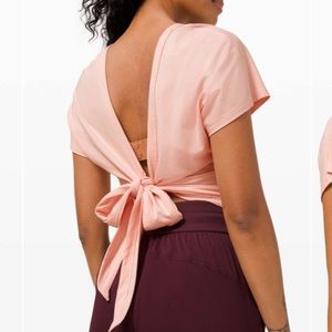 Lululemon It's a Tie Tee